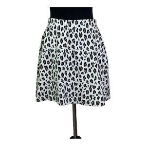 Loft animal print pull on mini skirt size SP